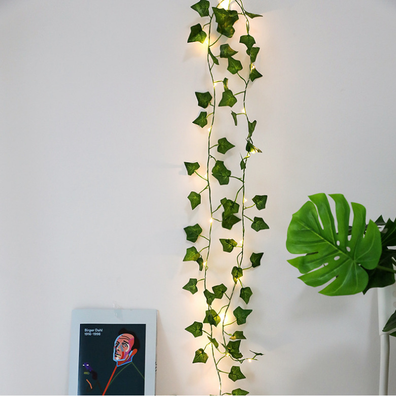 Rattan-Lichterkette