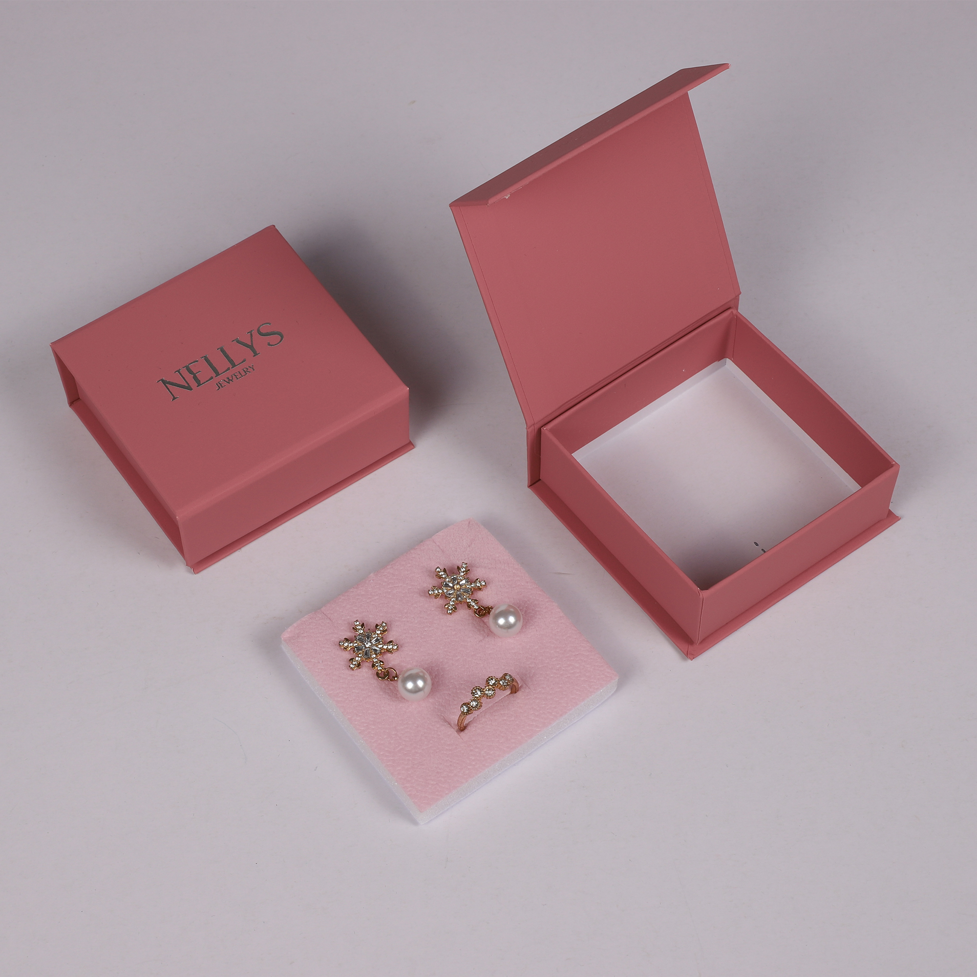 Magnetic Cardboard Jewelry Gift Box