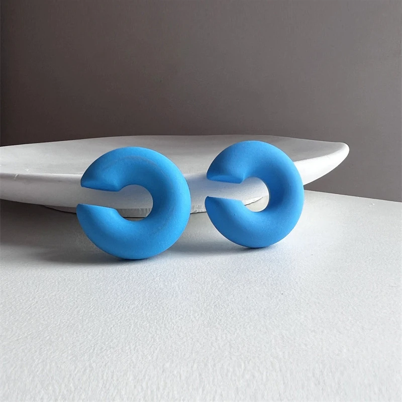 Round Acrylic Clip-On Earrings, No Piercing 2