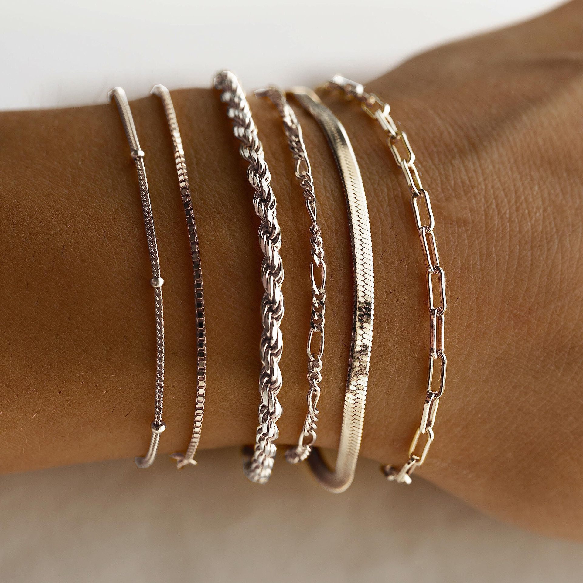 Adjustable Figaro Chain Unisex Bracelet 2