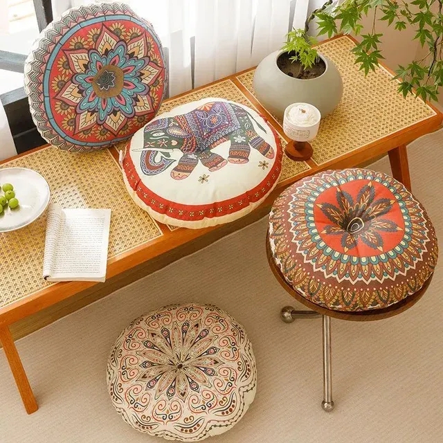 Round Chair Cushions 1