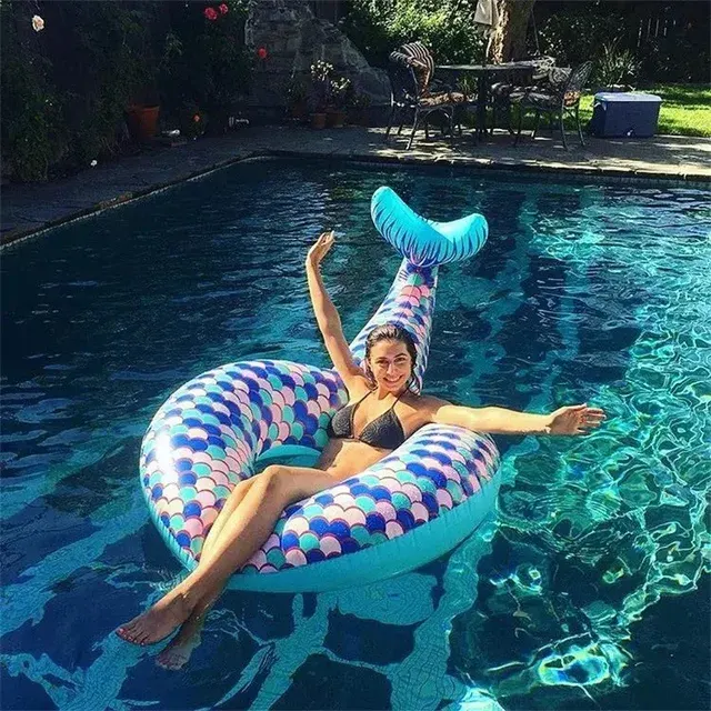 Inflatable Mermaid Swim Ring 3