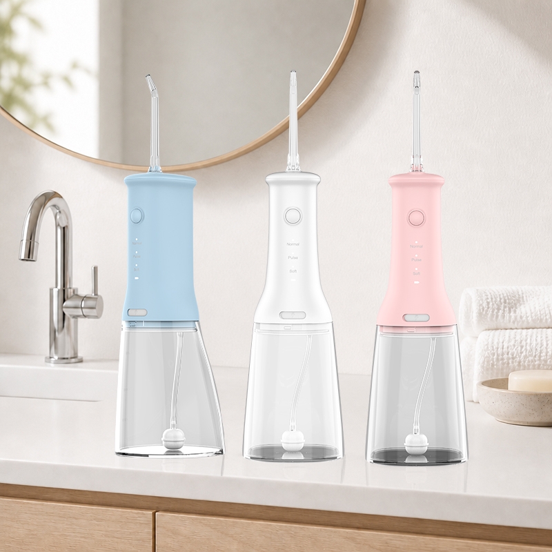Professional Rechargeable Water Flosser Portable Oral Irrigation
