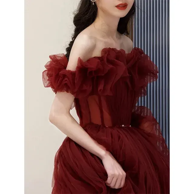 Damen-Ballkleid 3