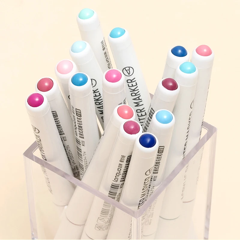 9-Color Acrylic Graffiti Marker Set 3