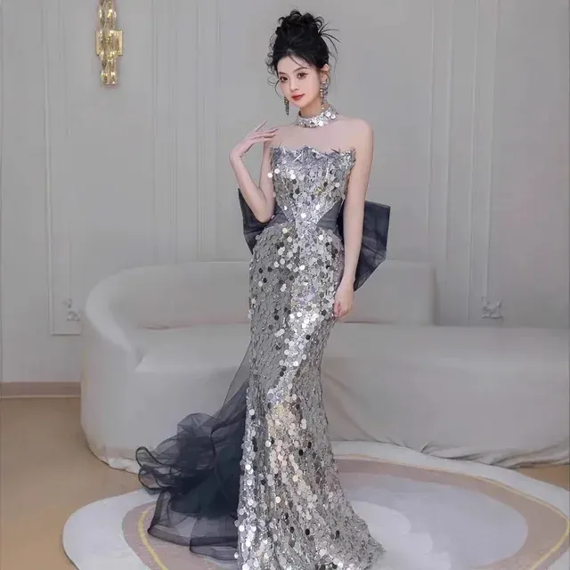 Pailletten-Partykleid 2