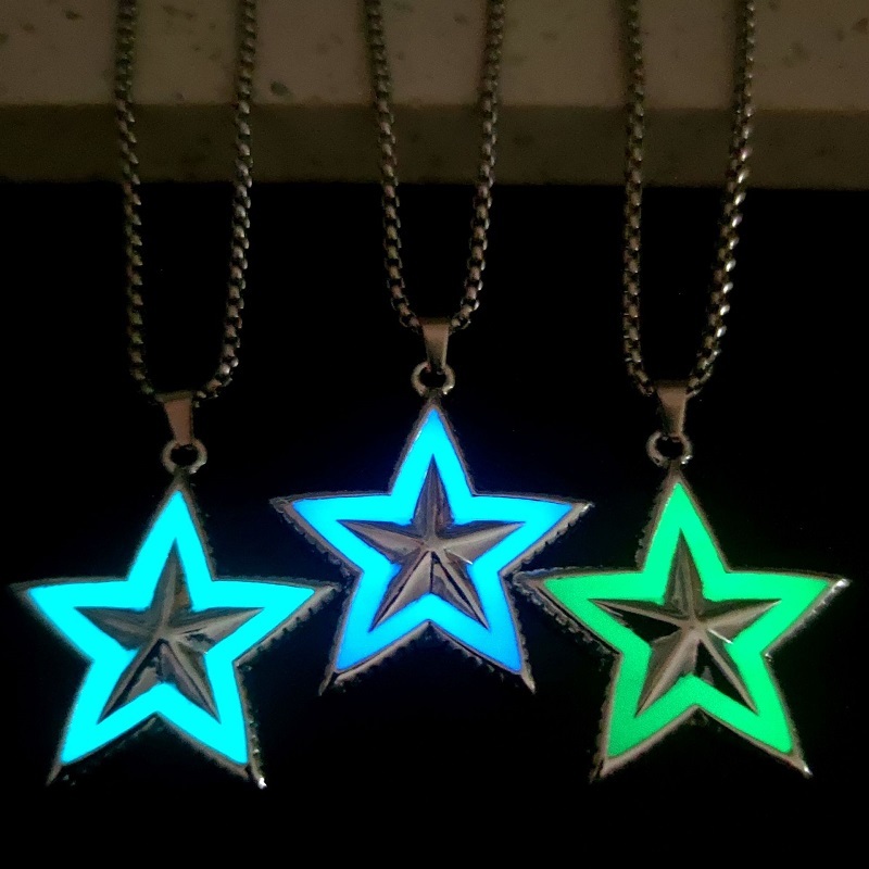 Luminous Five-Pointed Star Punk Necklace 2