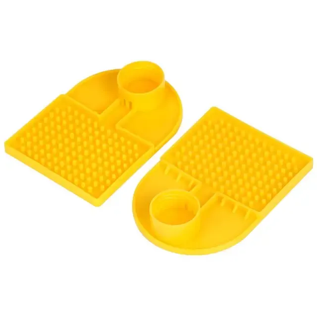 Bee Feeder 3
