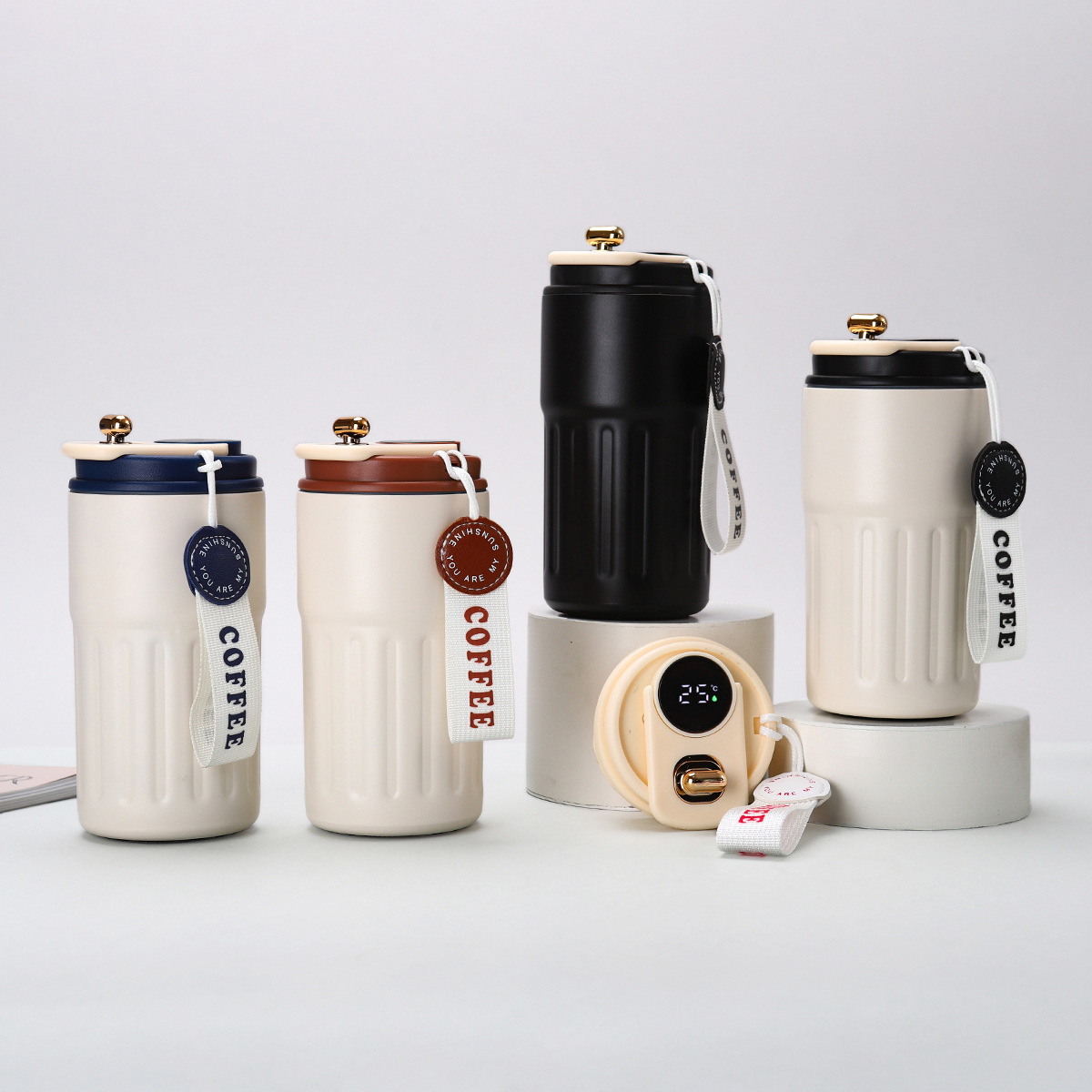 Insulated Stainless Coffee Cup Temperature Display 3