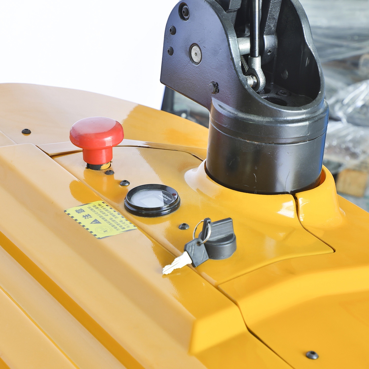 Electric Pallet Truck 1.5 Ton Lift 2