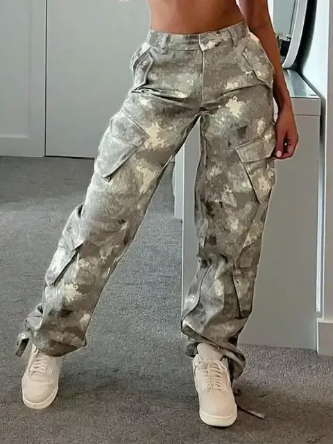 Women's Cargo Jogger Pants 3
