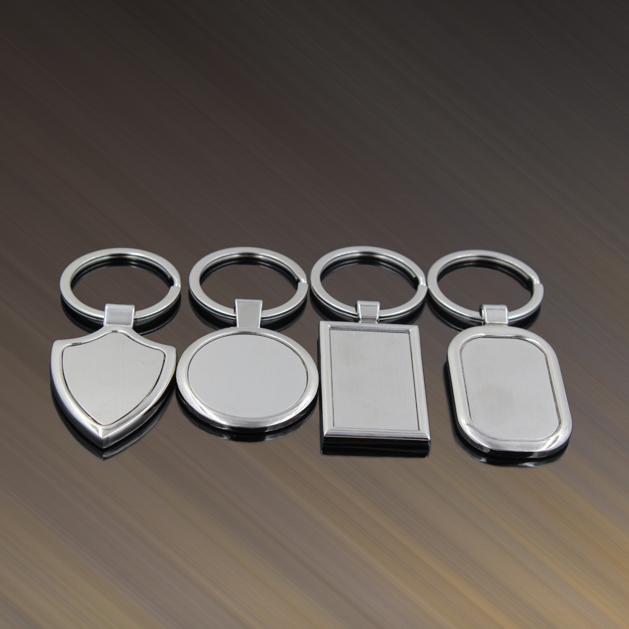High-Quality Zinc Metal Advertising Keychain 2