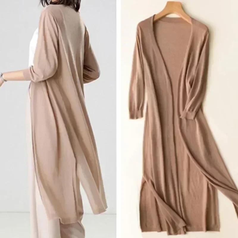 Lange Damen-Strickjacke