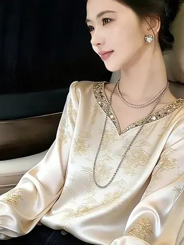 Satinbluse