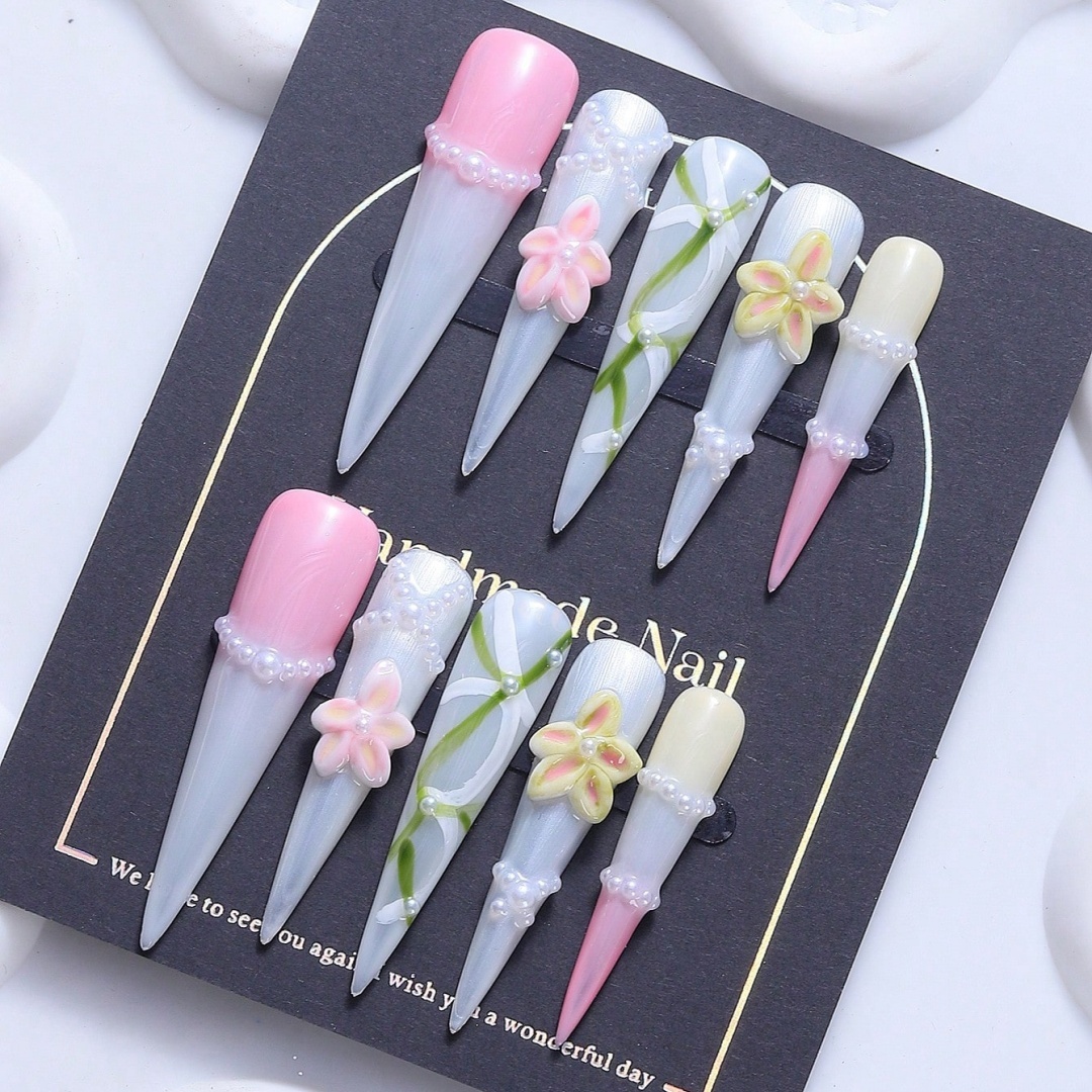 Glossy 3D Floral Reusable Press-On Nails