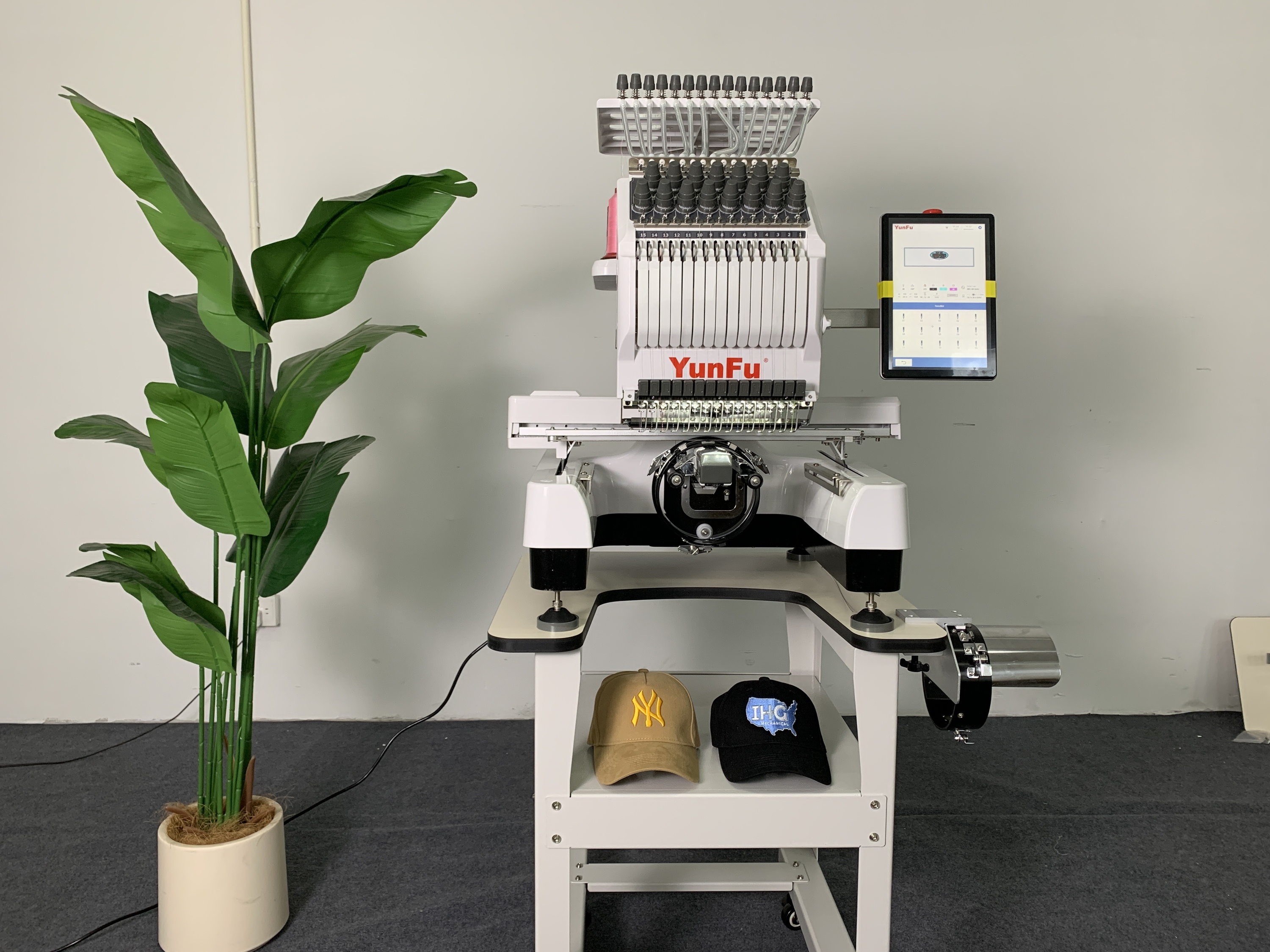 Single Head 15-Needle Home Embroidery Machine 2