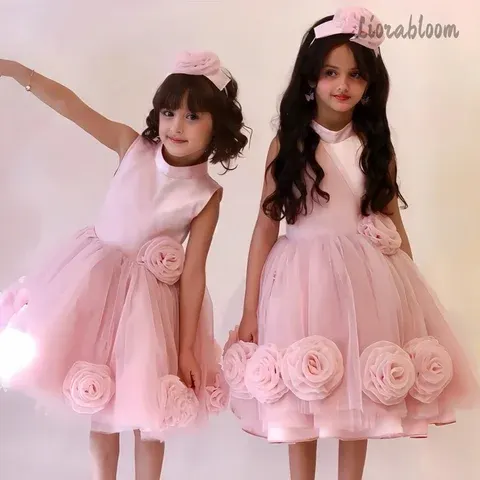 Zartrosa Blumenmädchenkleid für Hochzeiten Kleinkinder Einschultriges Tüll-Ballkleid mit