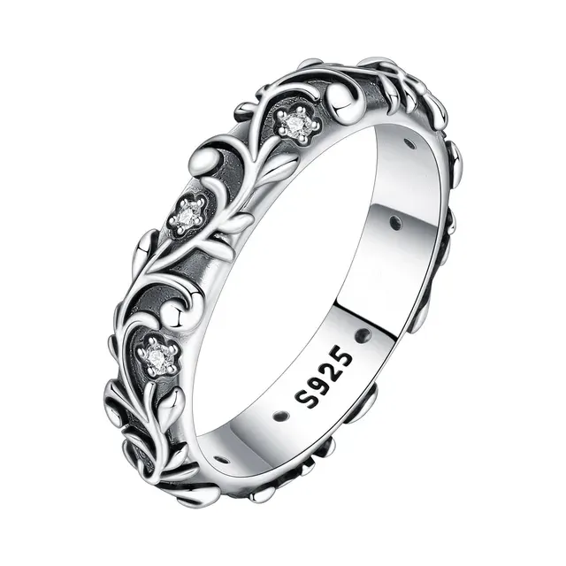 Vintage S925 Sterling Silver Ring 2