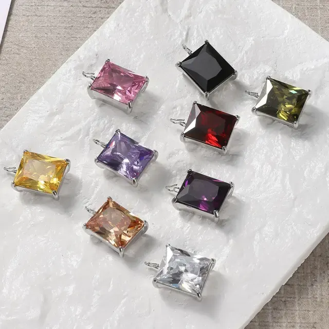 Zircon Pendant 4