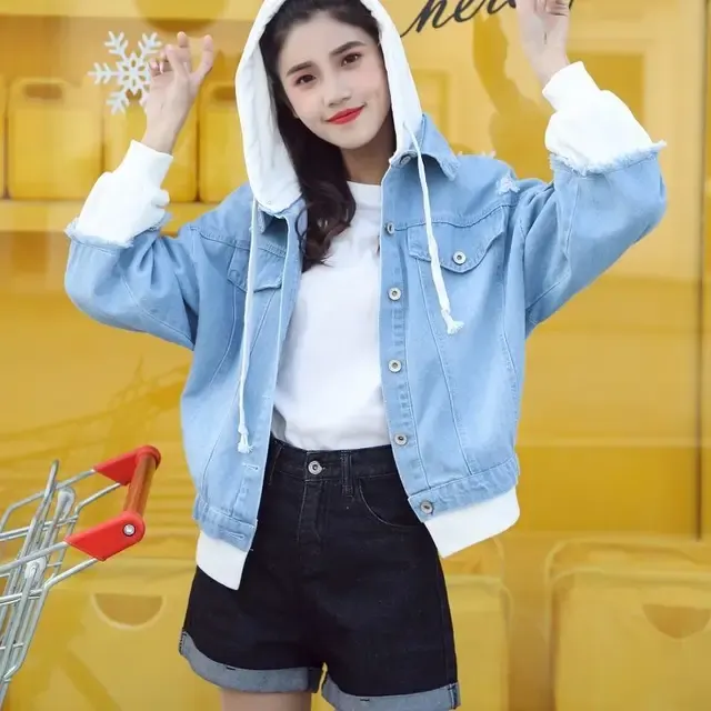 Damen-Jeansjacke im Used-Look 4