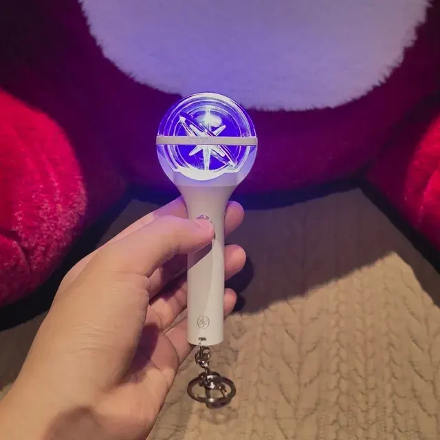 Light Stick Keychain 2