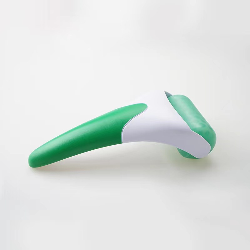 Silicone Face Massage Ice Roller 3