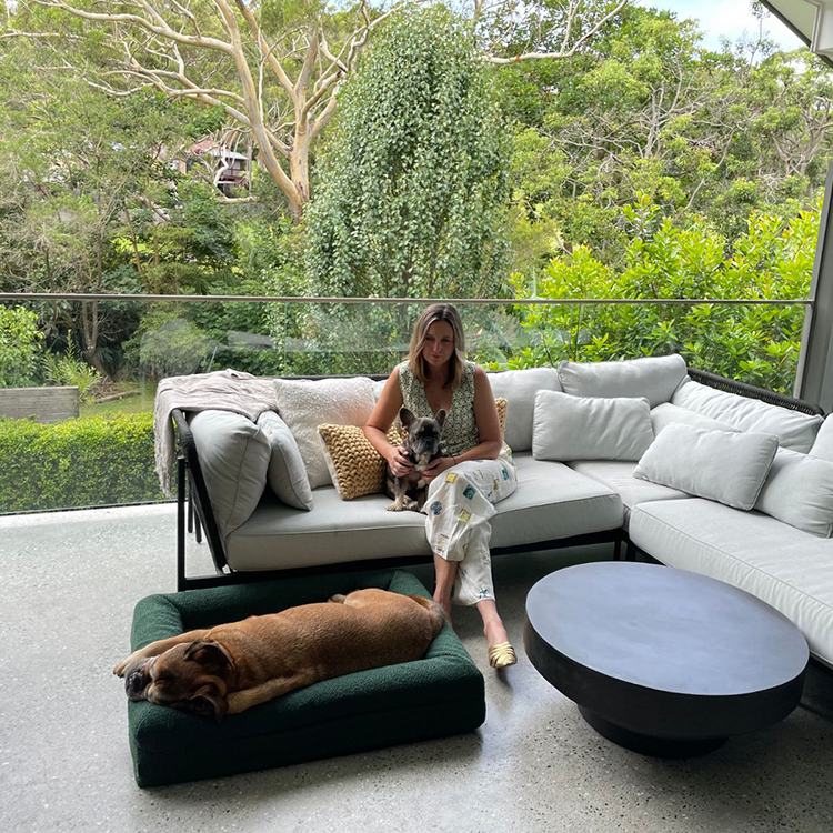 Large Memory Foam Boucle Pet Bed 4