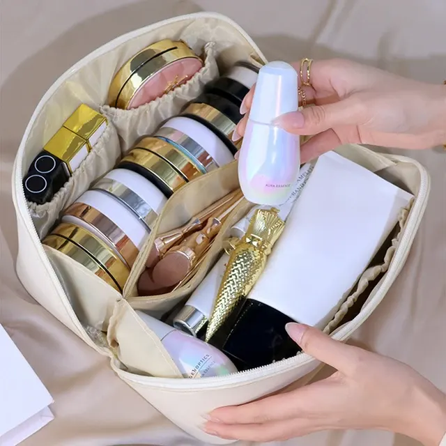 Travel Toiletry Bag 3