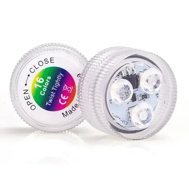 Battery-Powered LED Underwater Light 1