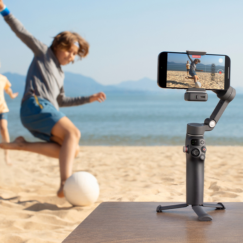 Smartphone Gimbal Stabilizer with 10-Hour Battery 2