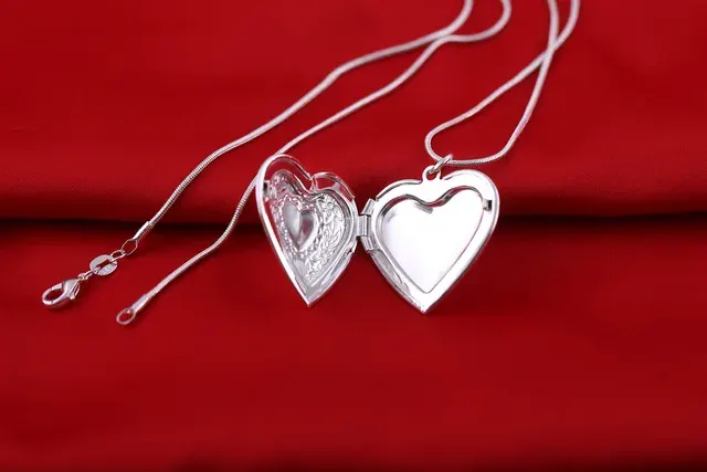 Sterling Silver Heart Photo Frame Necklace 2