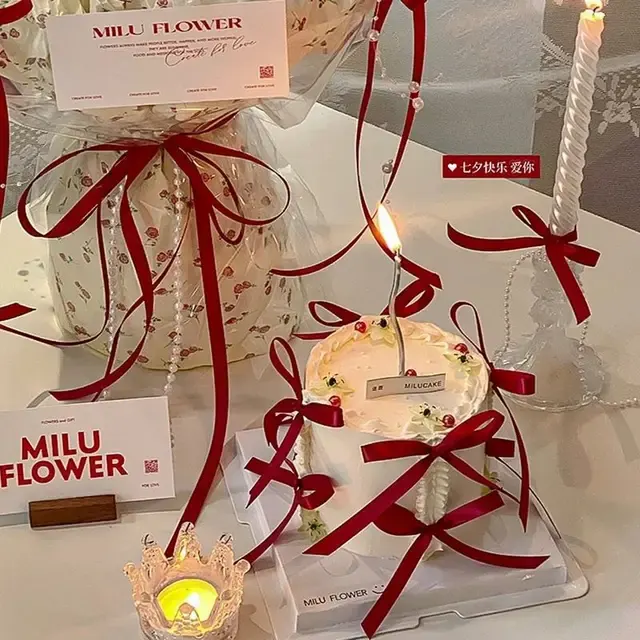 Bow Cake Topper 4