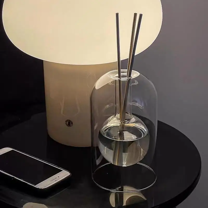 1 Stück Eleganter Flammenloser Glas-AromaRelax-Diffusor - Tragbares Design 3