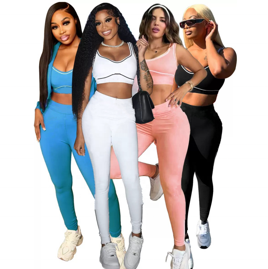 Sporty Women's Stretch Print Ribbed Set