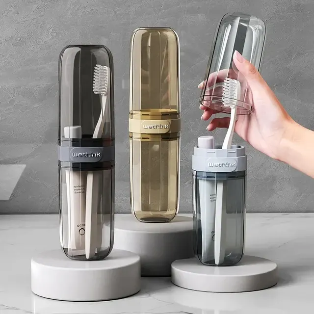 Transparent Hard-Shell Toothbrush Travel Case 4
