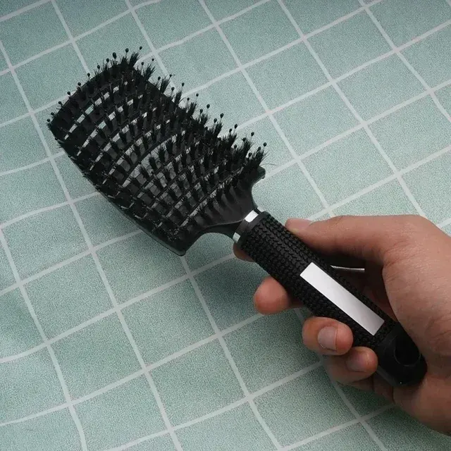 Exfoliating Brush for Curly Hair 4
