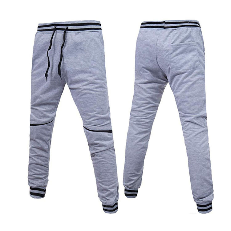 Herren Jogger-Trainingshose aus Sweatstoff 4