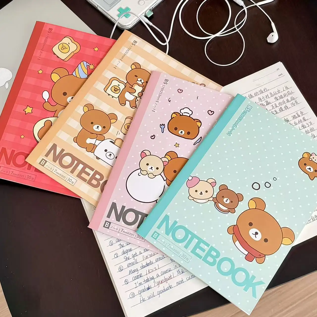 liniertes Notizbuch