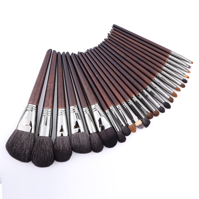 24-Piece Makeup Brush Set with Pouch 3