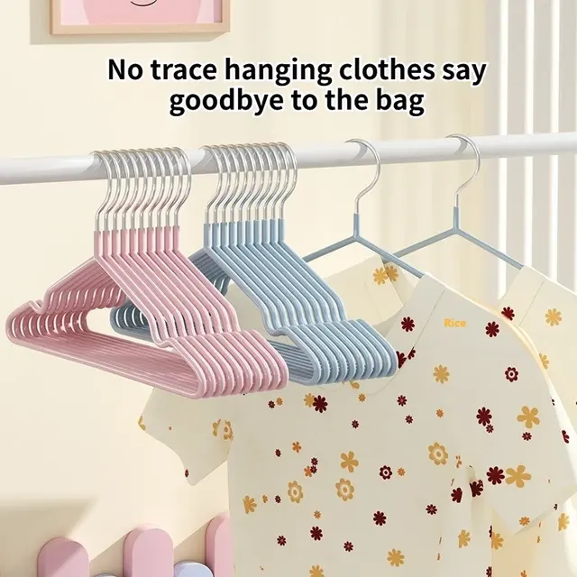 Kids' Clothes Hangers 2