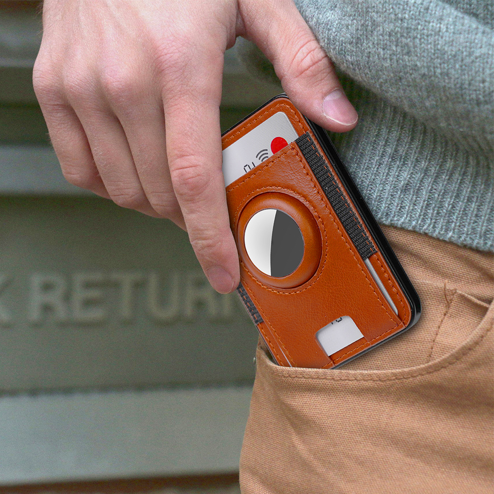 Leather RFID Wallet with Magnetic Closure 3