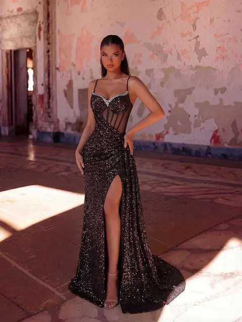 Pailletten-Abendkleid 3