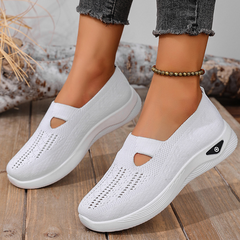 WomenSummer Comfortable Slip-On Barefoot Walking Shoes Non-Slip Breathable
