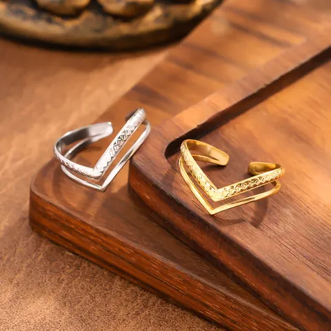 Fashion V-Shaped Ring European & American INS Trend