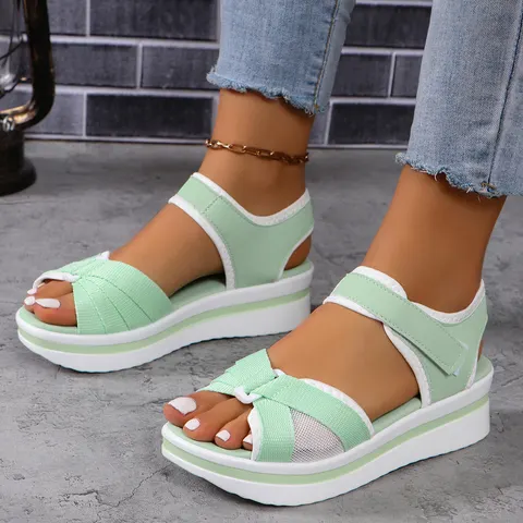 flat sandals