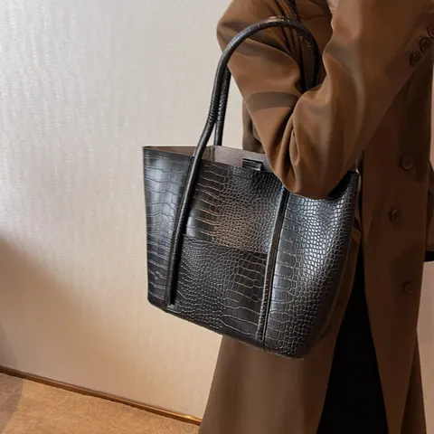 Große Pendler Tote Bag aus Leder