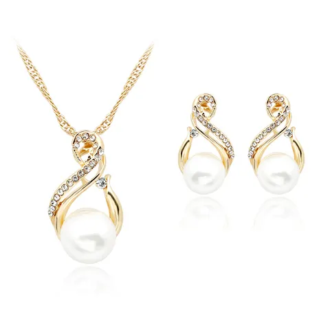 Pearl Necklace Set