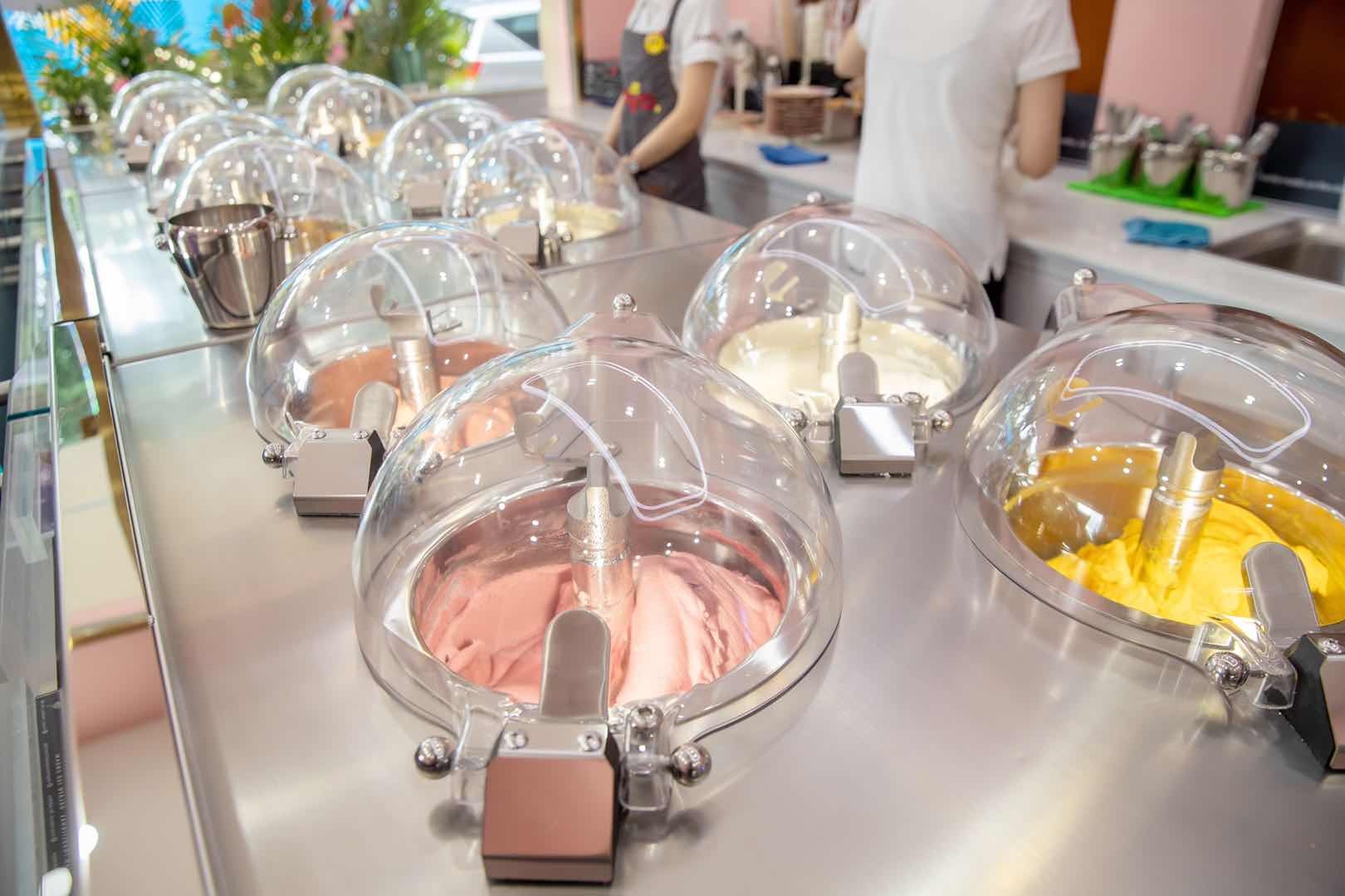 PRO V4 Galaxy Ice Cream Gelato Machine Miles 3
