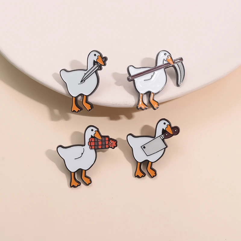 Niedliche Emaille-Anstecknadeln mit Ententor-Gans Cartoon-zertifiziert Alberne Gans-Tier-Broschen Revers 4