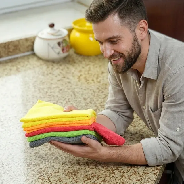 Schnelltrocknende Mikrofaser-Reinigungstücher aus Maschenware 3